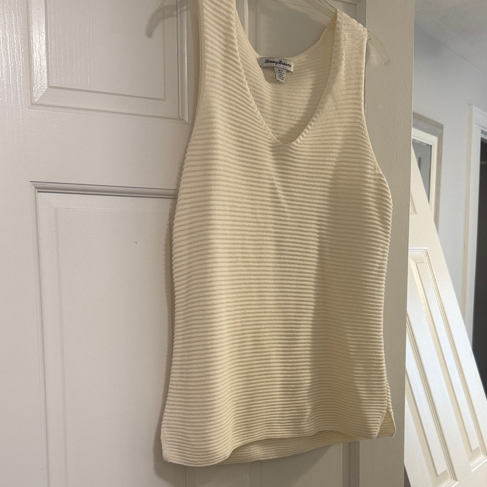Women’s Tommy Bahama Ribbed V-Neck Knit Tank Top